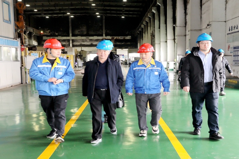 2024年 1月30日，浙江省經(jīng)信廳機(jī)關(guān)黨委二級(jí)巡視員孫自強(qiáng)蒞臨景興紙業(yè)開展歲末年初安全生產(chǎn)督導(dǎo)